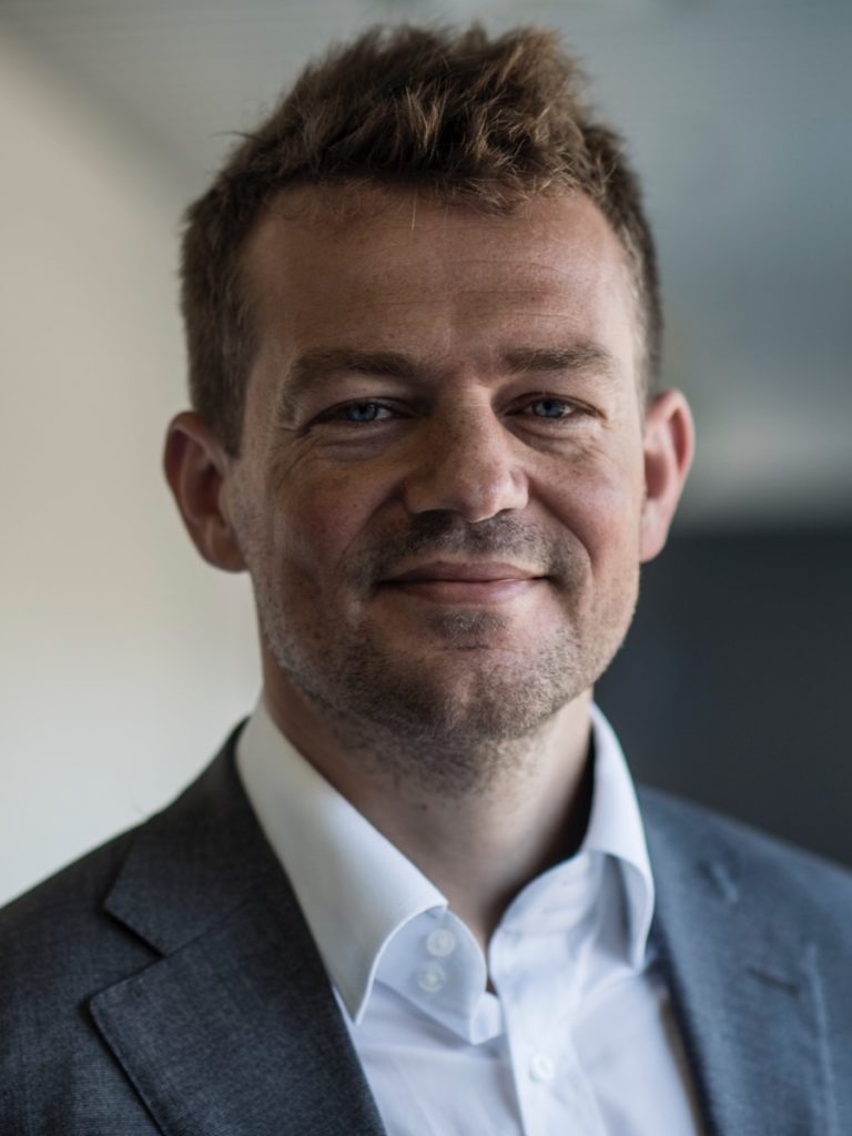 Esben Hallundbæk Østergaard